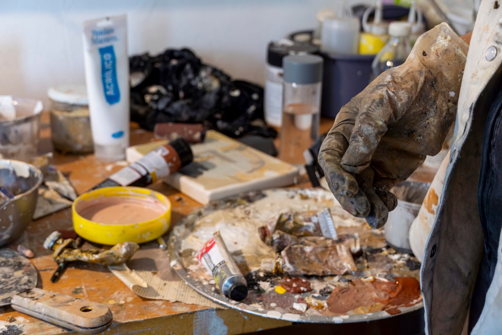 studio or work space of a hispanic woman artist, oil painting, mexico latin america